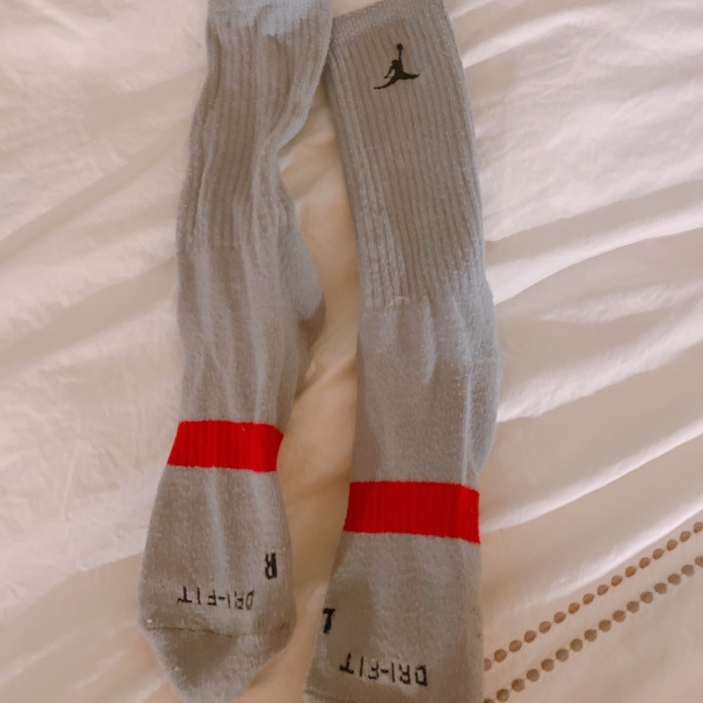 FREE LIMITED EDITION Original Jordan Grey Socks